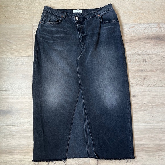 Women's Black Denim Maxi Skirt - Picture 4 of 6